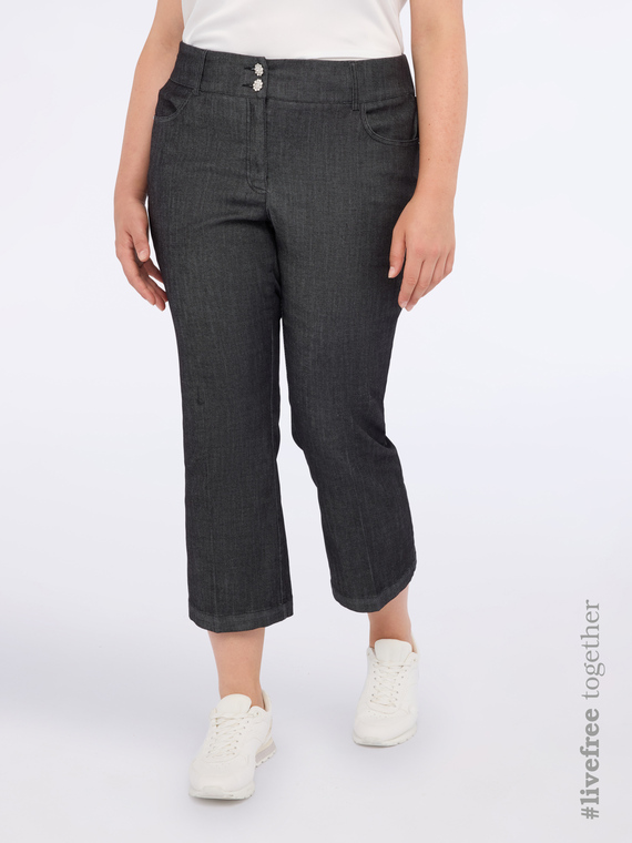 Jeans kick flare con bottoni gioiello