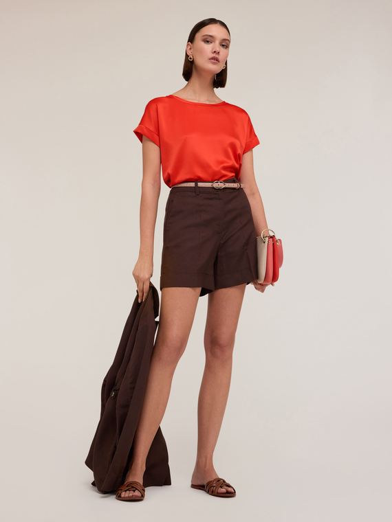 Dual fabric T-shirt