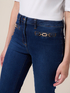 Kick-Flare-Jeans mit Metallschnallen image number 2