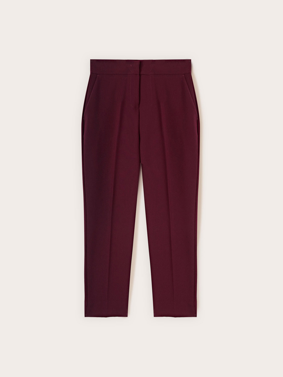 Hochgeschnittene Karottenhose
