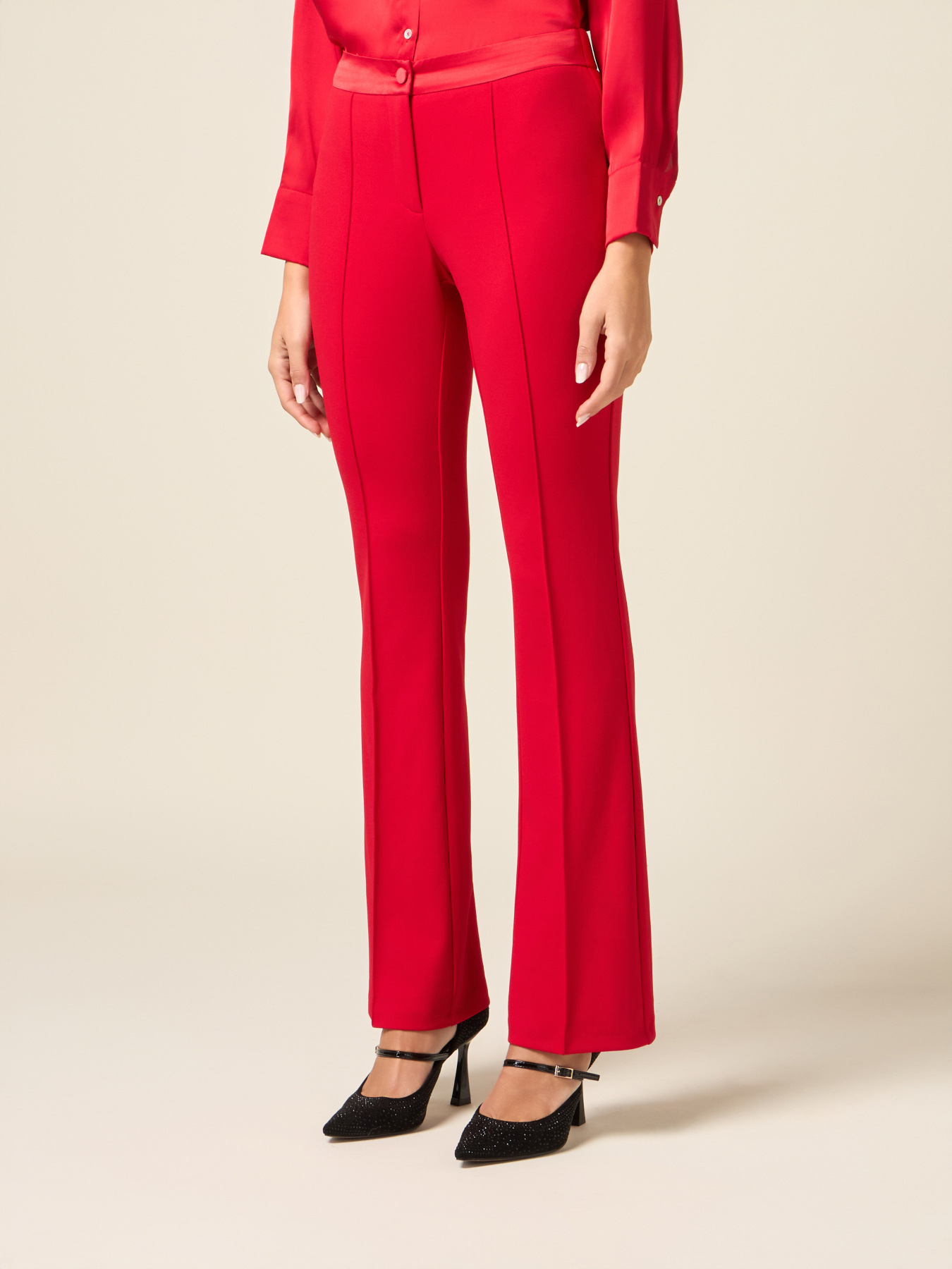 Flare pants in crêpe fabric image number 3