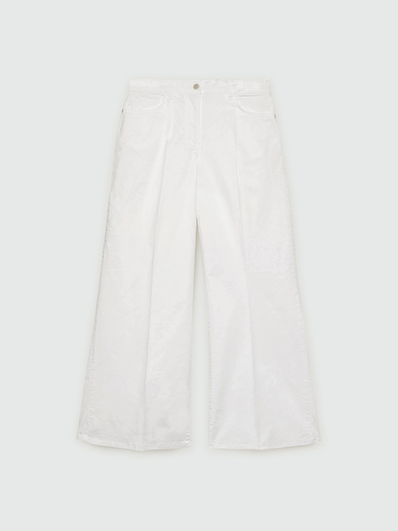 Wide leg trousers