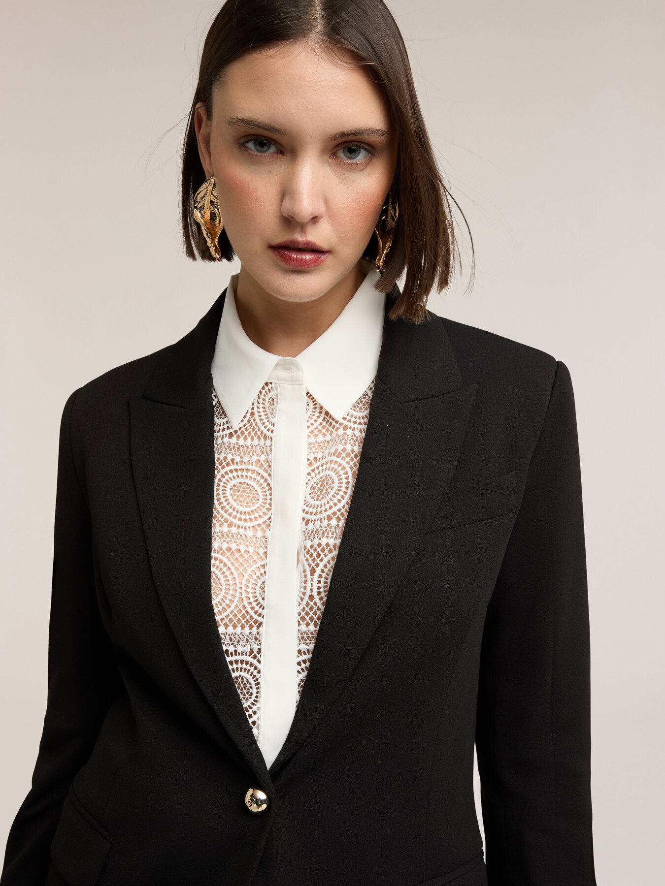 Single-breasted blazer with striped inner lining image number 2