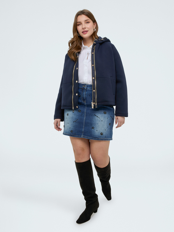 Minifalda de denim con aplicaciones