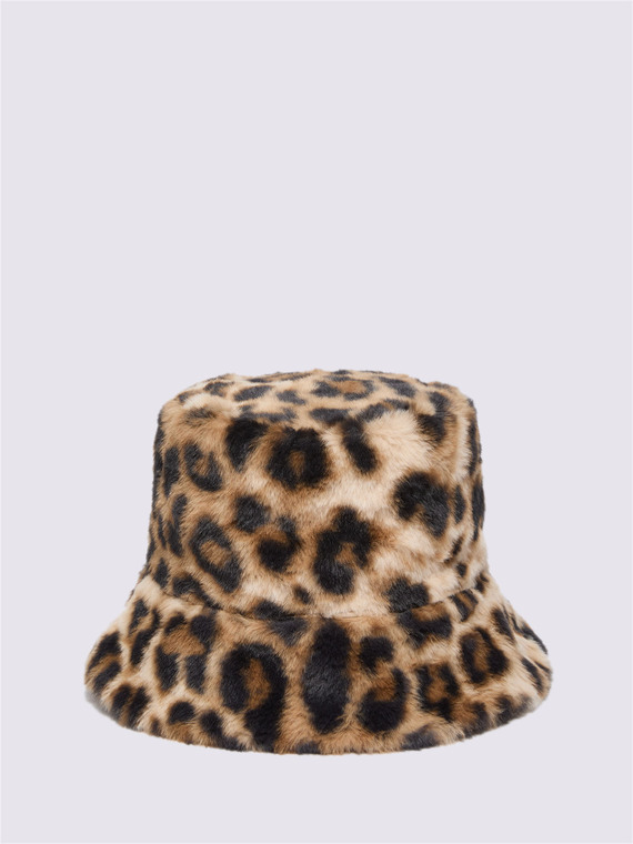 Spotted plush hat