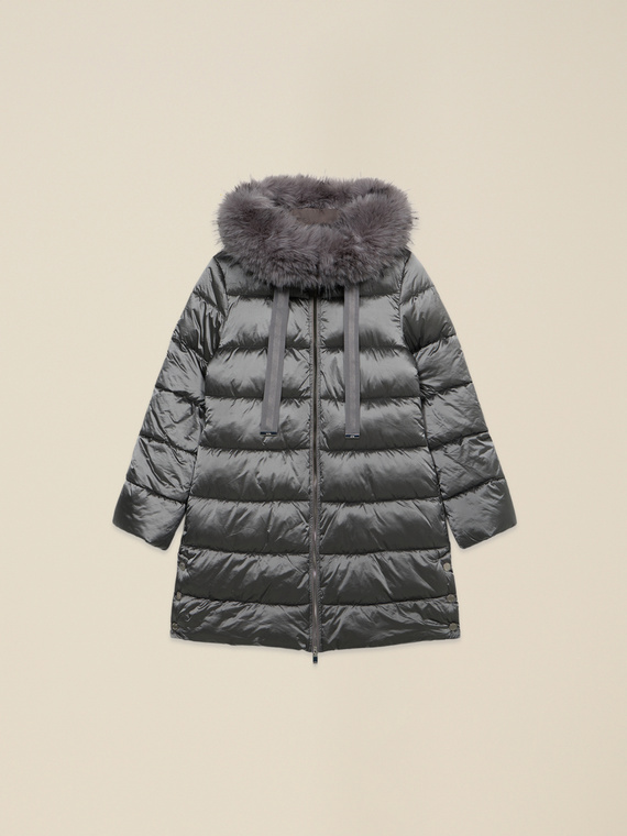 Piumino midi con cappuccio e bordo peluche