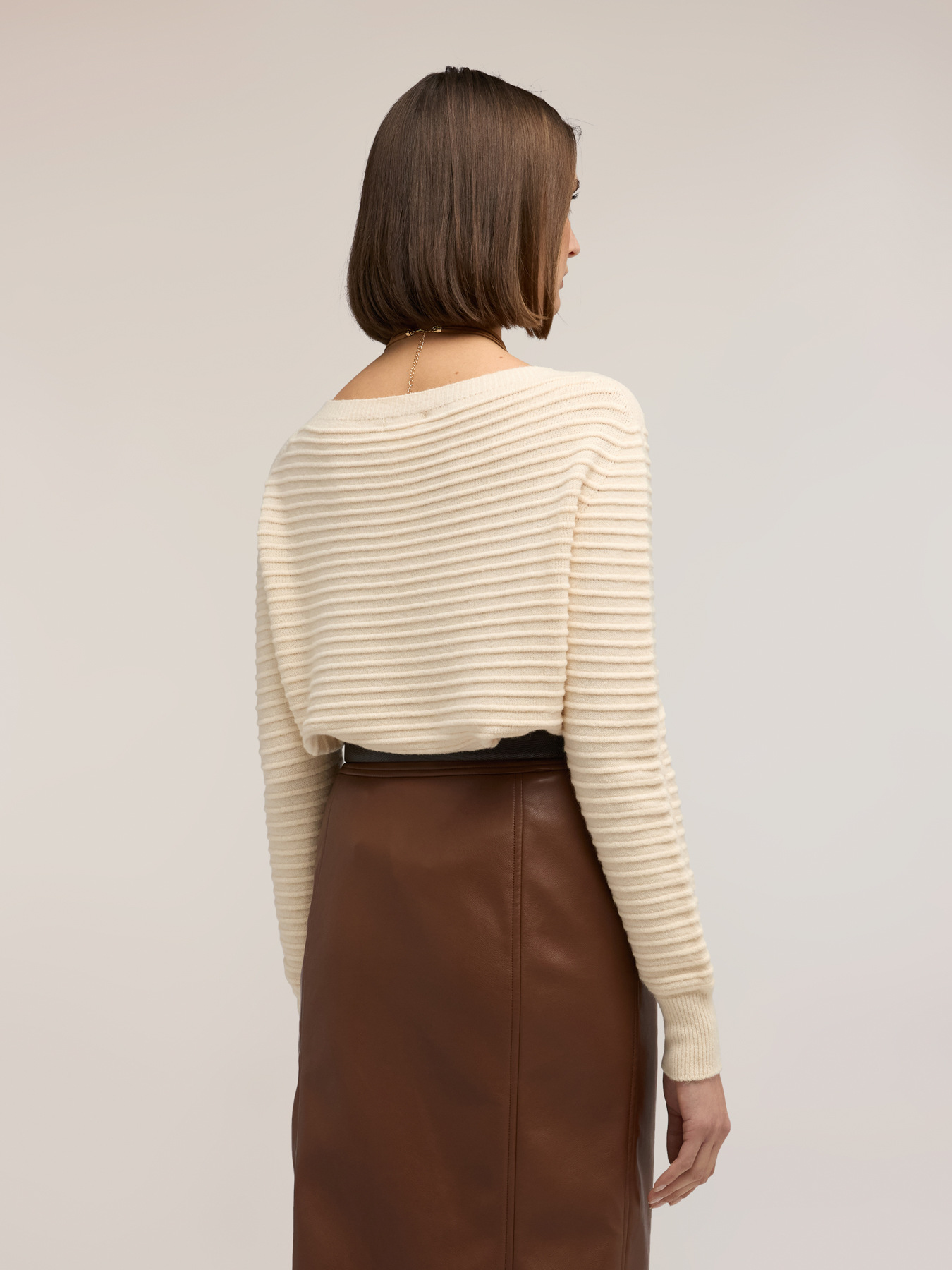 Ribbed knit in viscose blend image number 1
