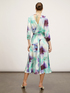 Vestido midi de raso con estampado abstracto image number 1