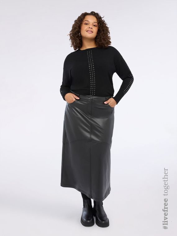 Pull avec applications brillantes