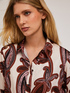 Camicia in viscosa fantasia foulard image number 3