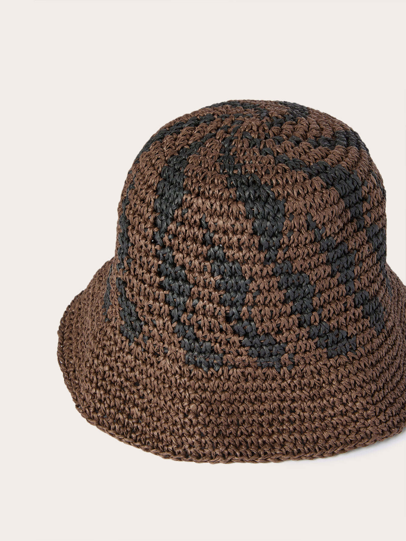 Sombrero bucket de estera trenzada image number 2