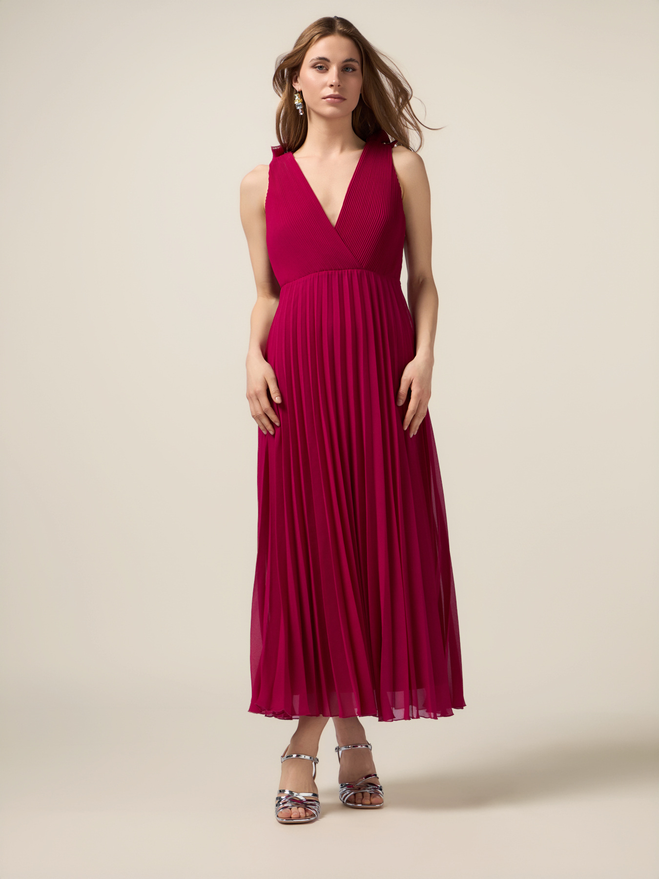 Long pleated dress with ruffle image number 0