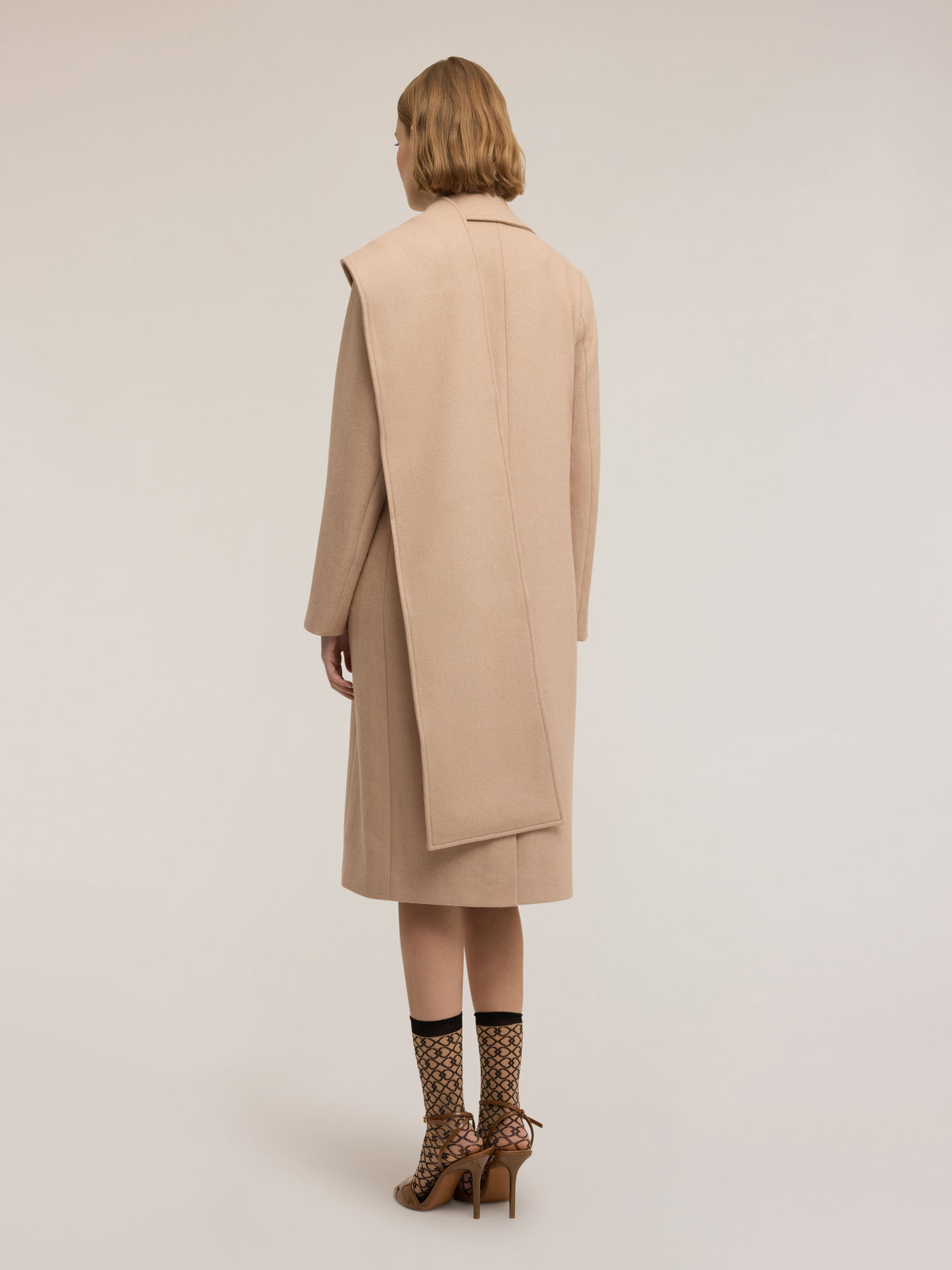 Doppelreihiger Mantel mit Schalmuster image number 1