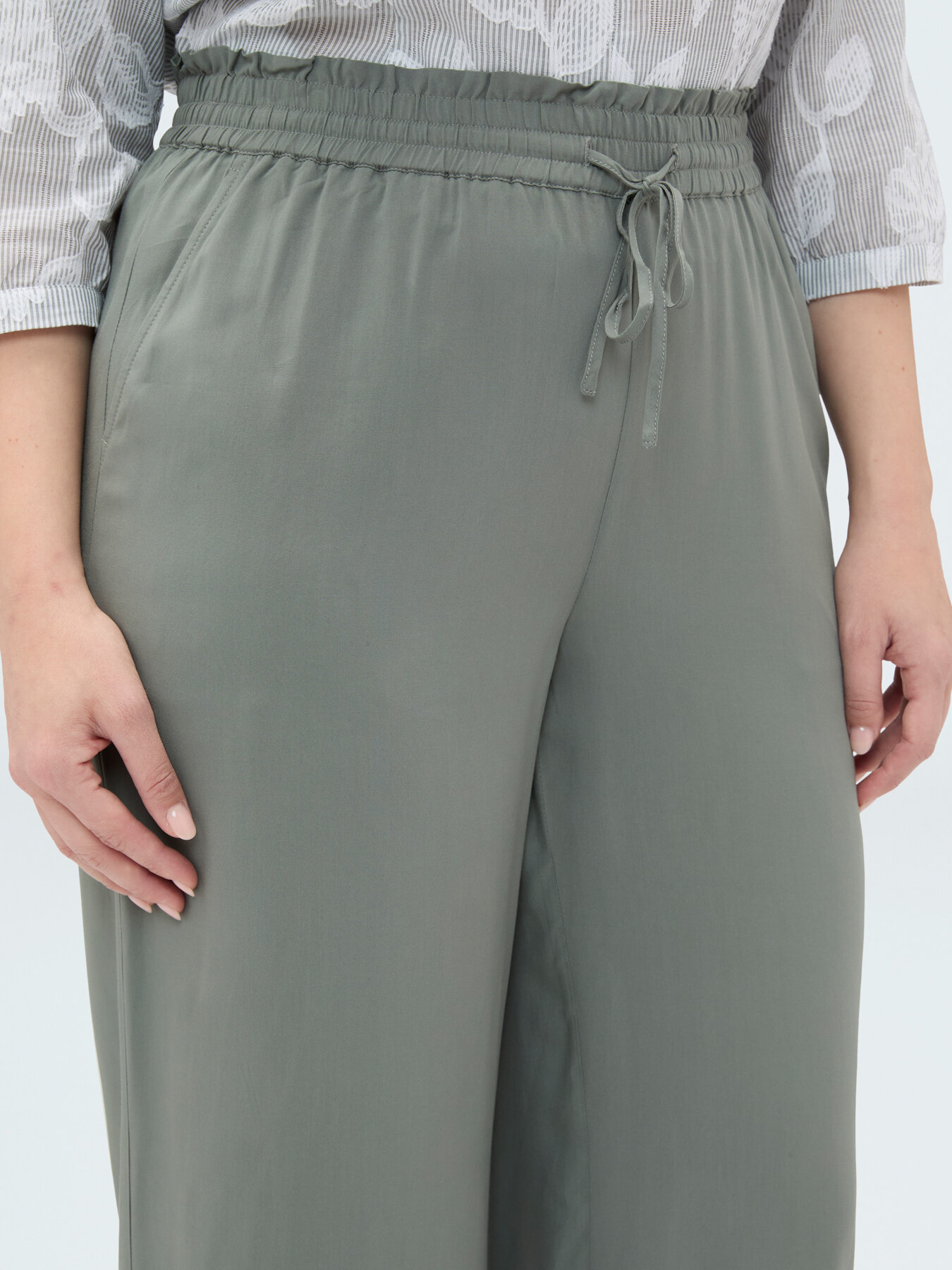 Wide-Leg-Hose mit Ajour-Detail image number 3