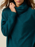 Dolcevita misto cashmere con paillettes image number 2