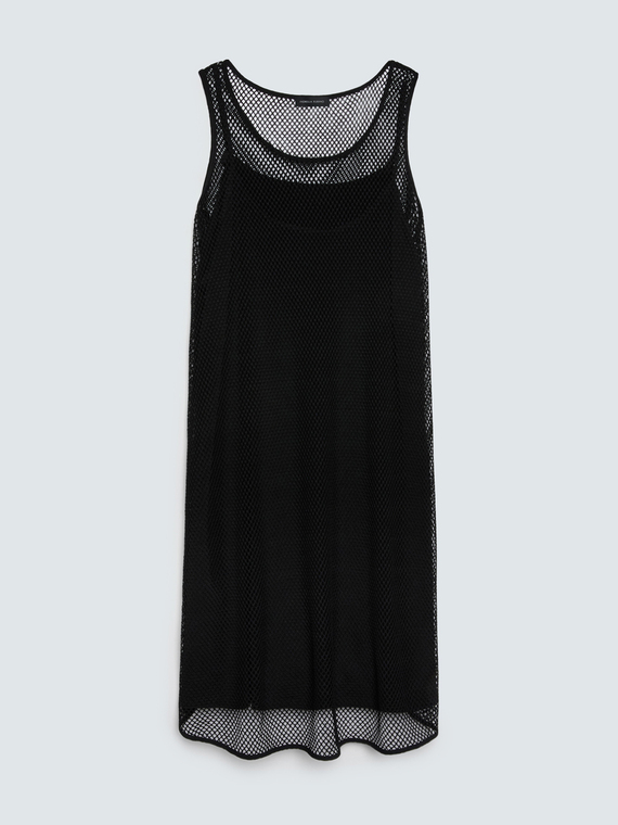 Kurzes perforiertes Kleid