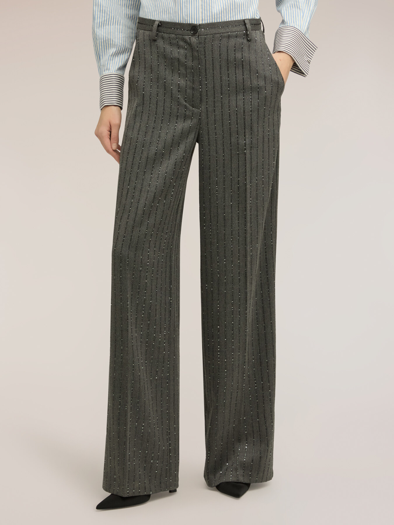 Pantalon palazzo &agrave; rayures avec micro paillettes image number 2