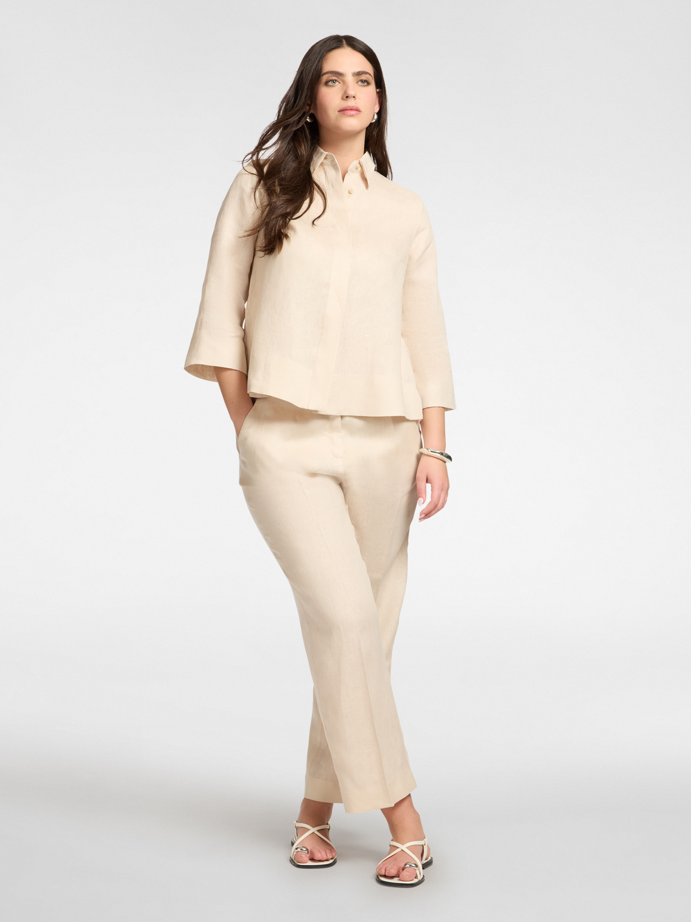 Pantaloni in lino image number 0