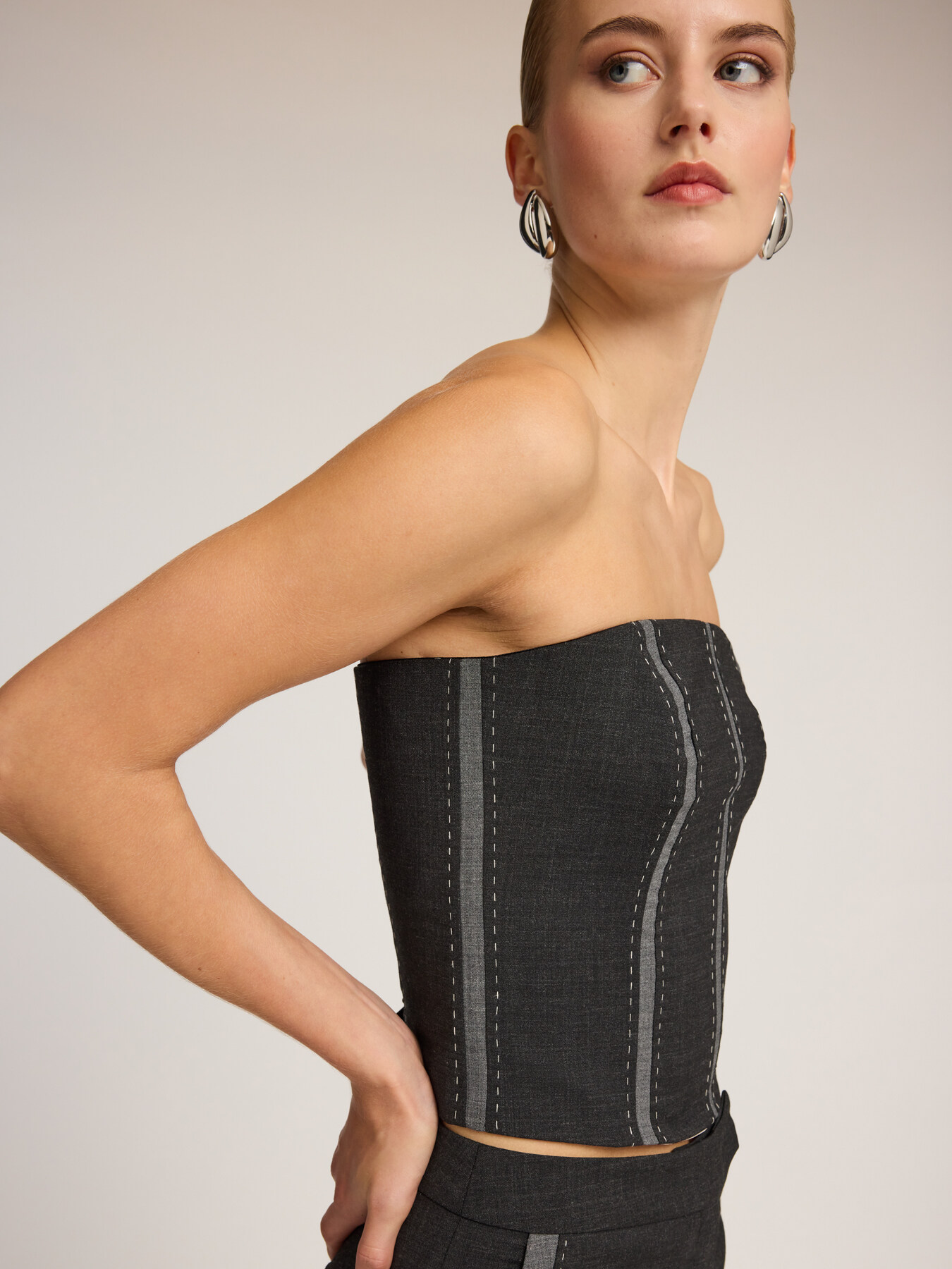 Top corsetto in tela misto lana con inserti image number 0