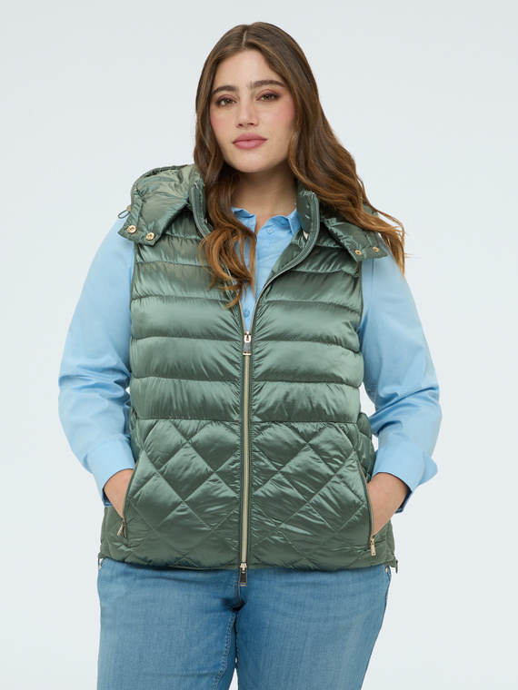 Sleeveless hooded puffer jacket
