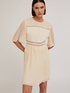 Robe brodée avec détails plissés image number 0