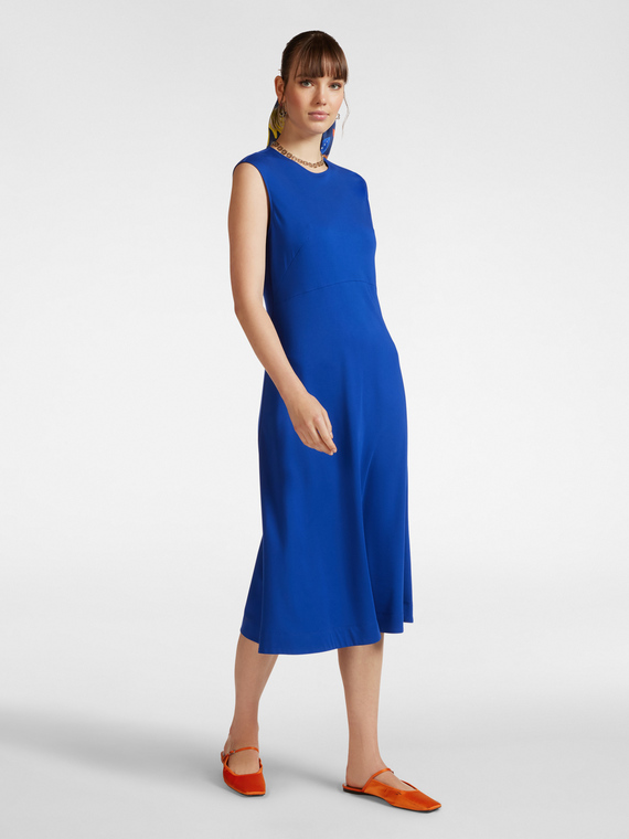 Vestido longuette en tejido de punto
