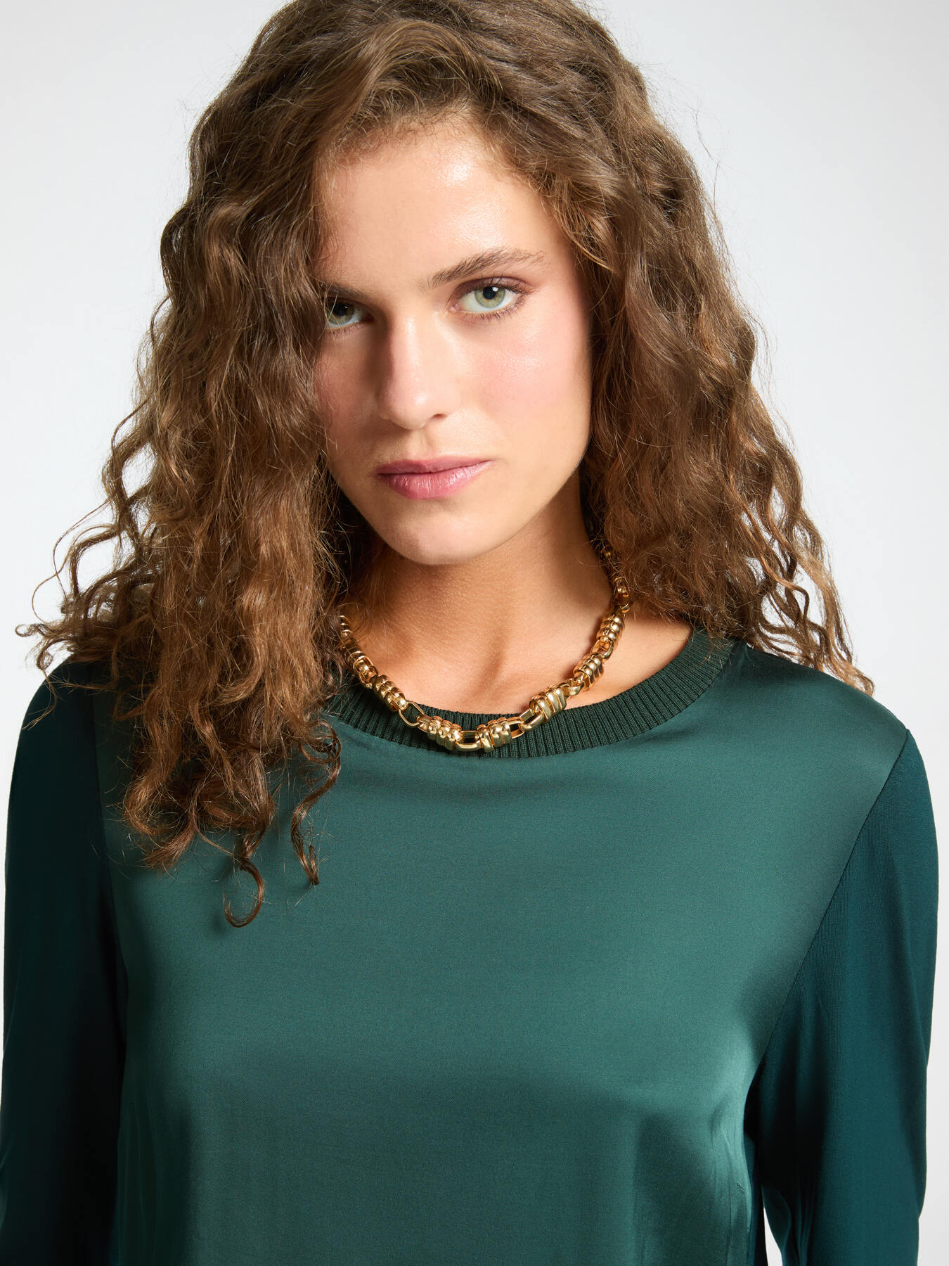 Camiseta em dois tecidos image number 3