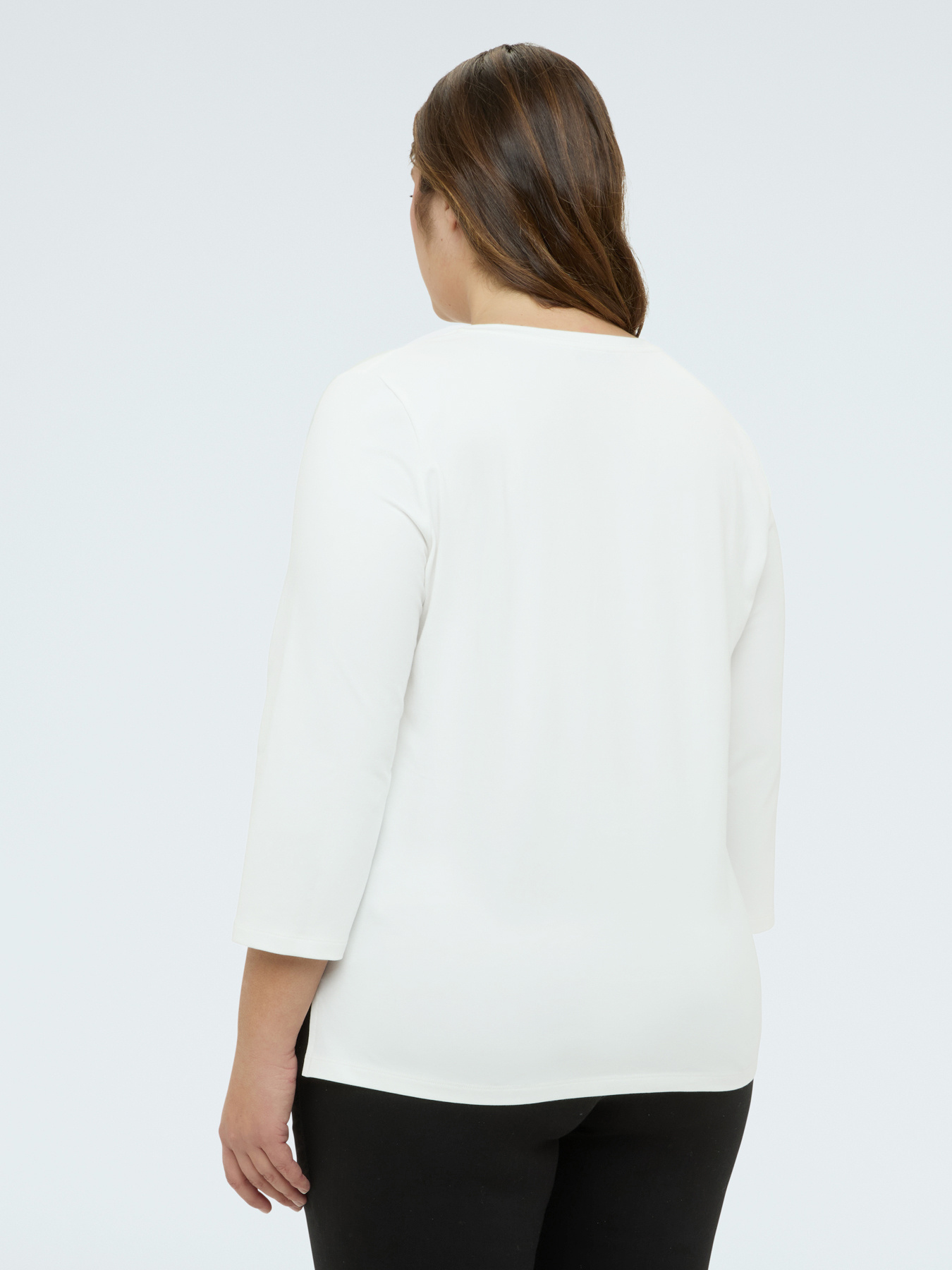 T-Shirt aus Baumwolle mit Perlen und Schleifen image number 1