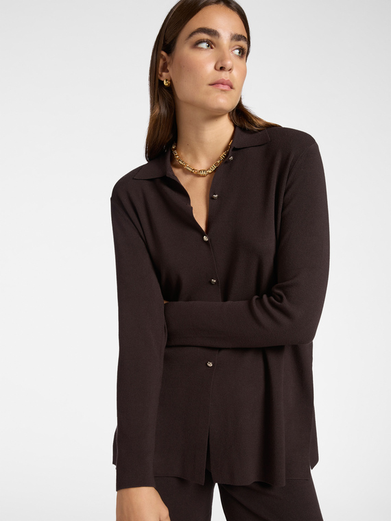 Langer Cardigan mit Kragen
