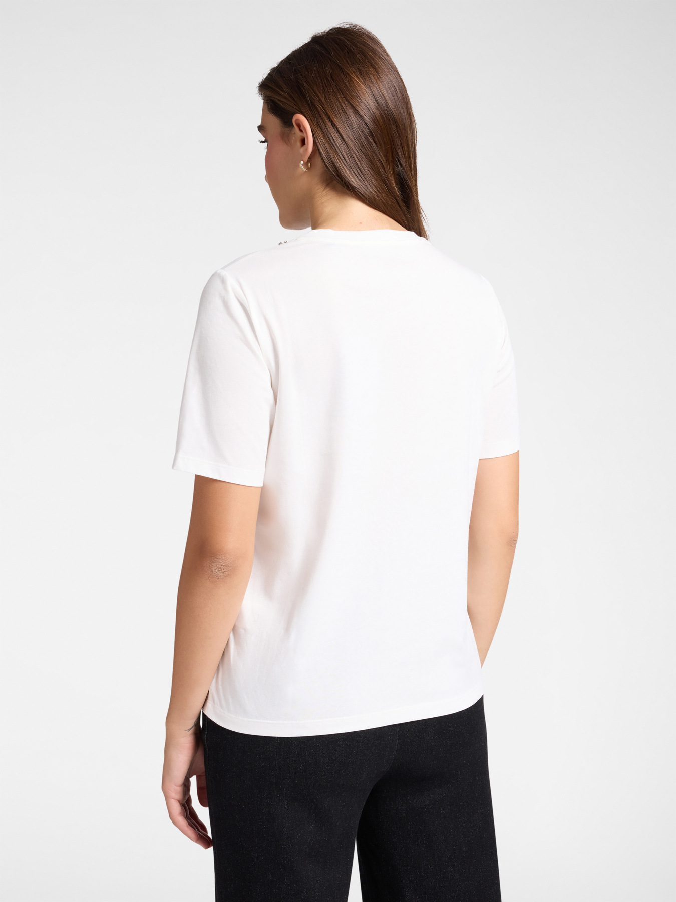 T-shirt with floral embroidery image number 1