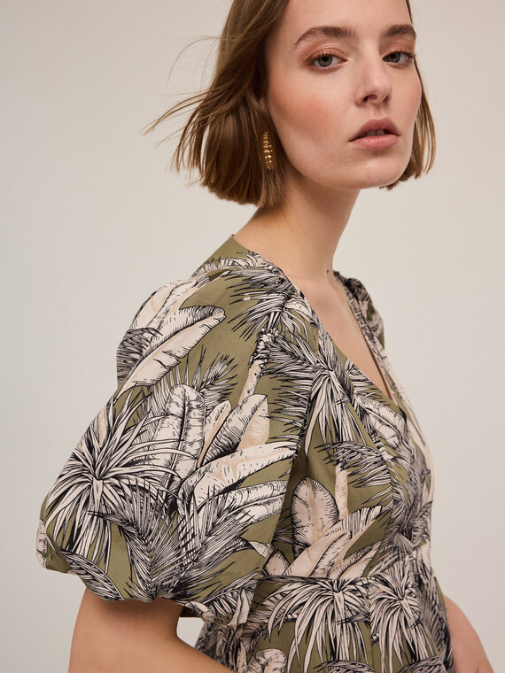 Kurzärmeliges Peplum-Top mit Jungle-Muster