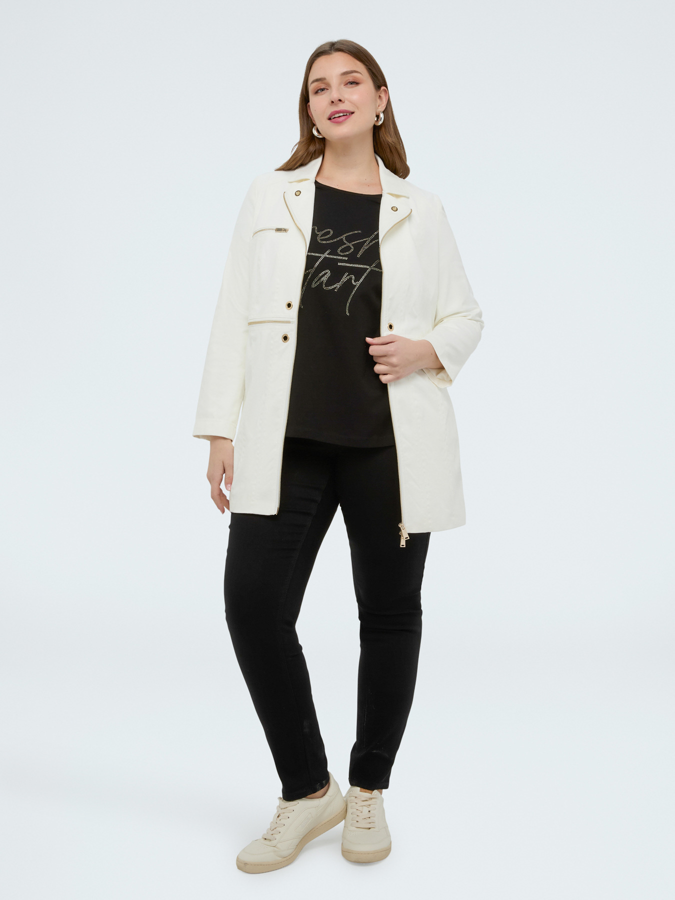 T-shirt con scritta in strass image number 3