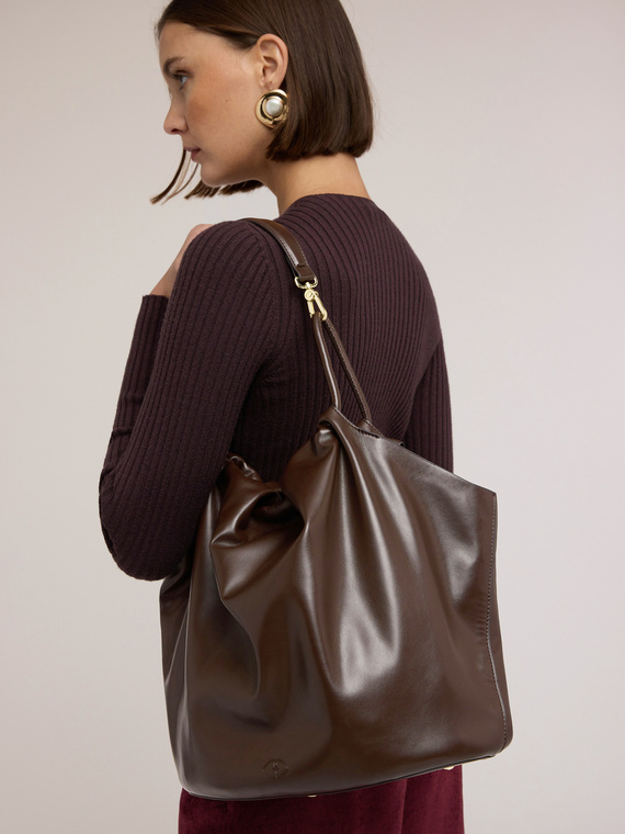 Curly tote bag in coated fabric