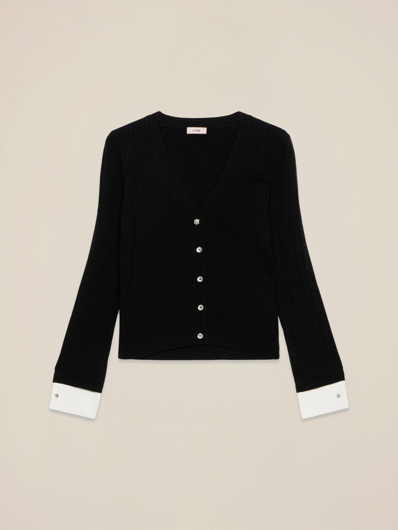 Short cardigan in cashmere blend with buttons