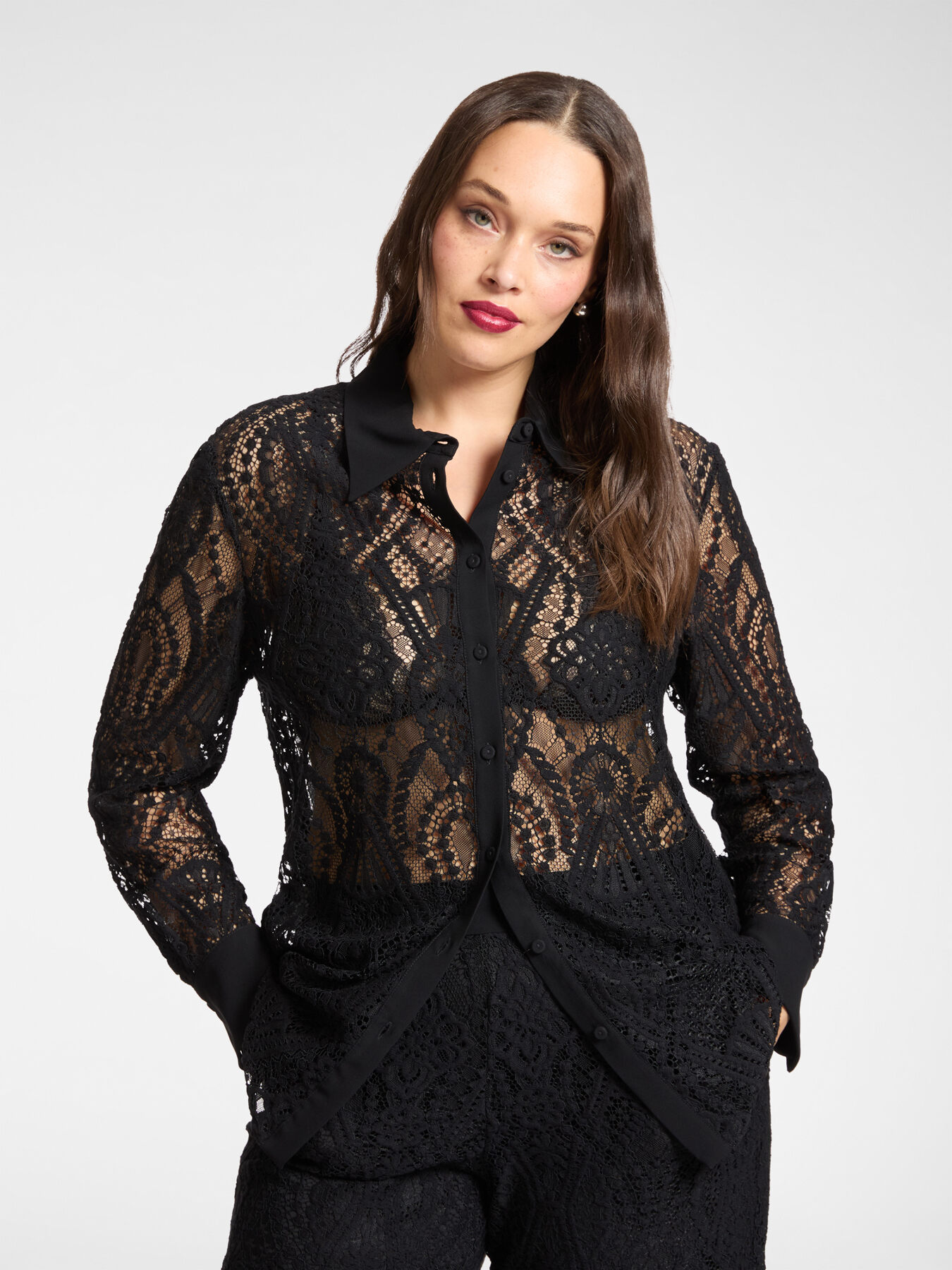 Chemise en dentelle image number 0