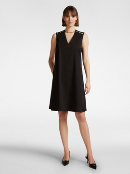 Kleid in A-Linie mit Knöpfen an den Schultern