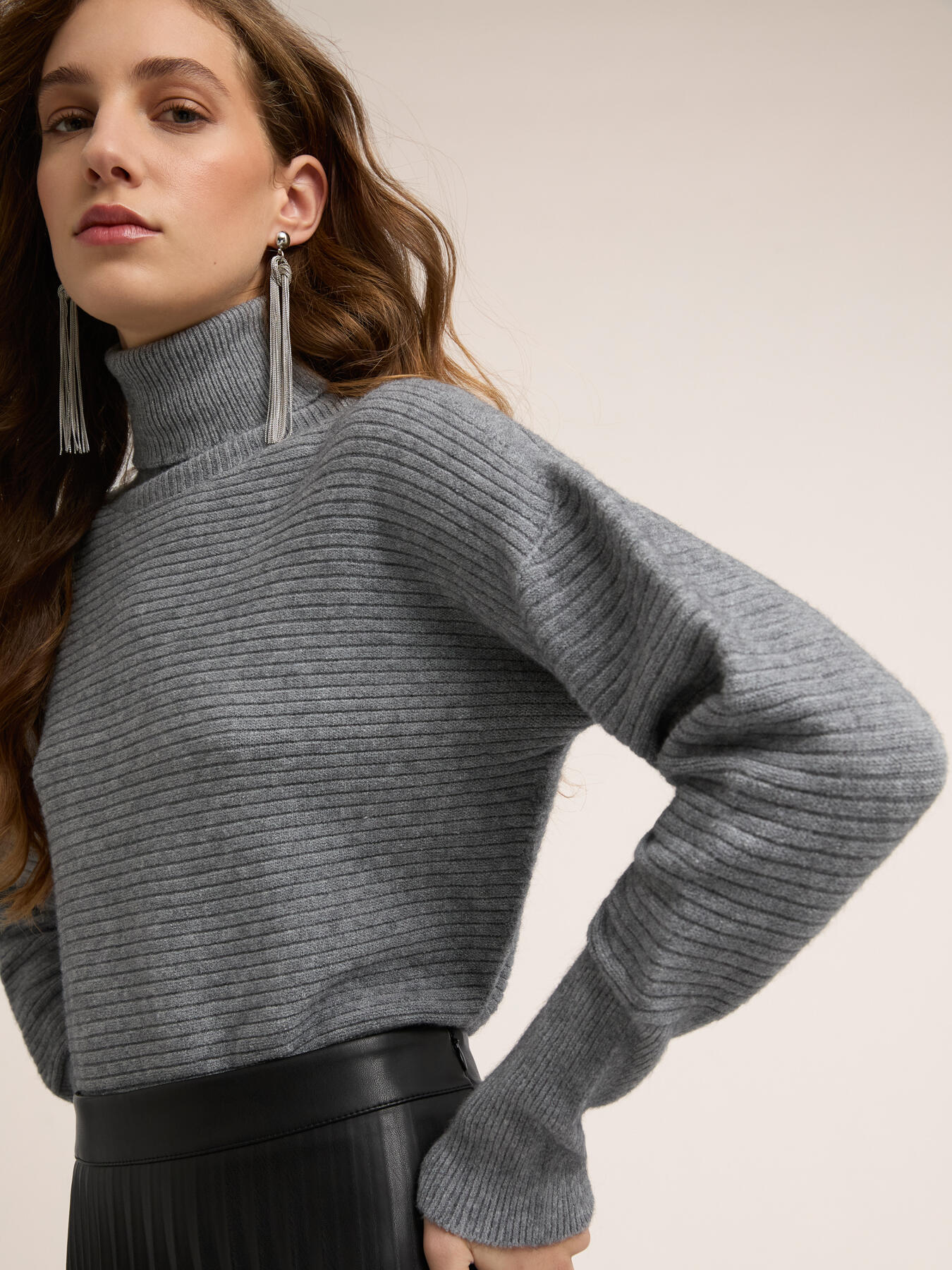 Turtleneck sweater in viscose blend image number 3