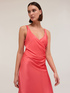 Robe croisée en satin stretch image number 2