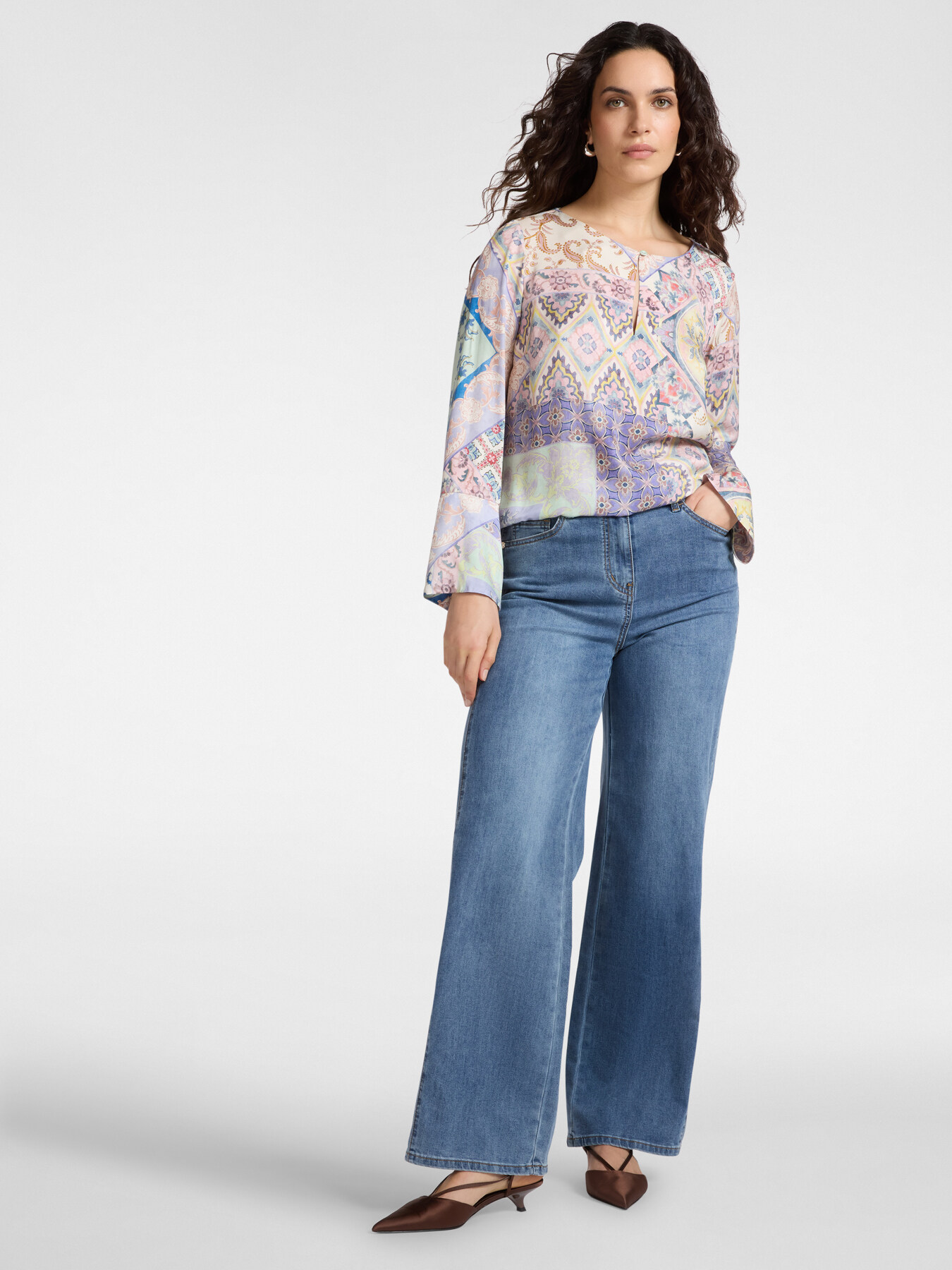 Blusa con stampa bandana image number 2