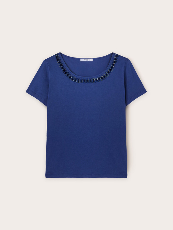 T-shirt con scollatura ricamata