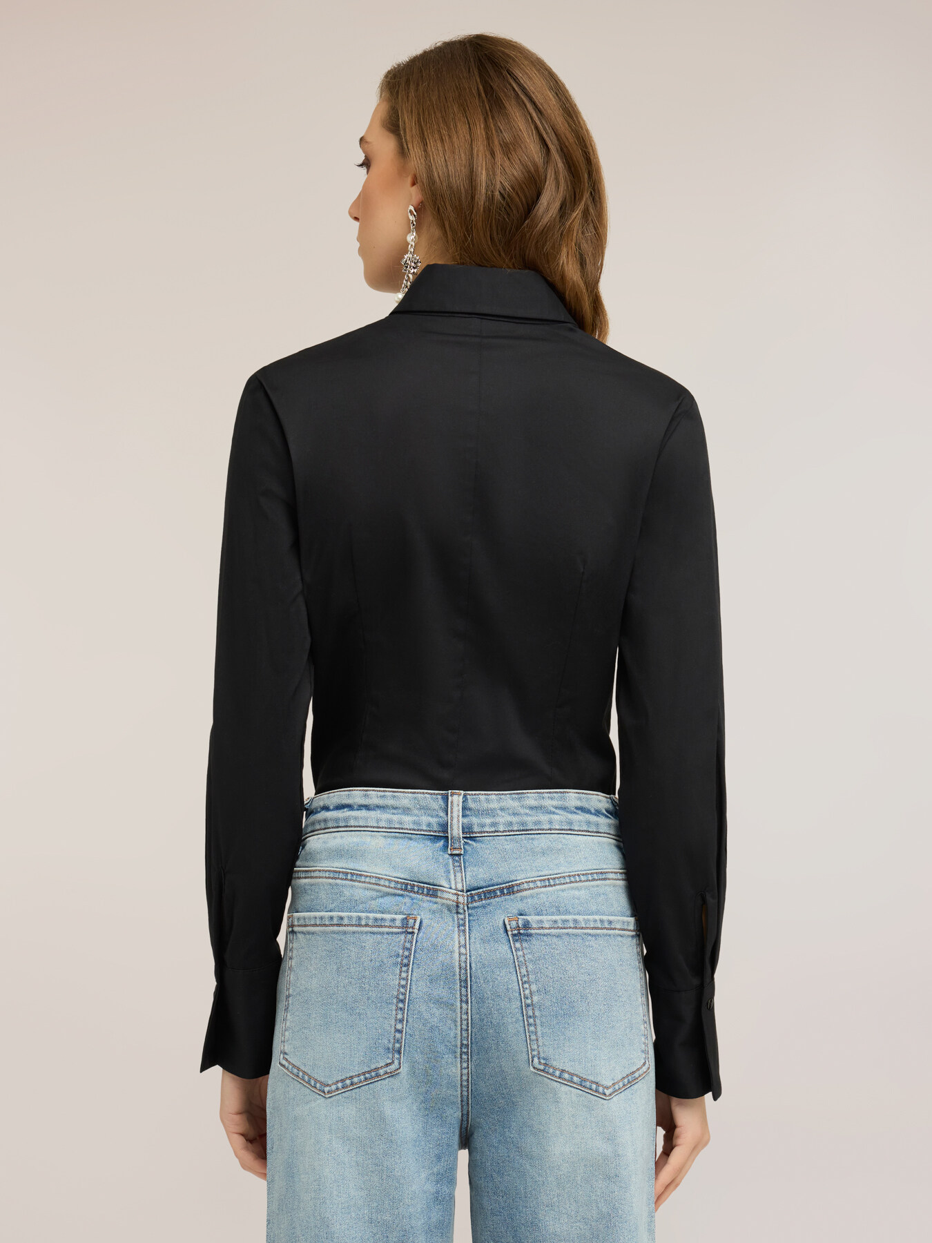 Cotton poplin shirt image number 1