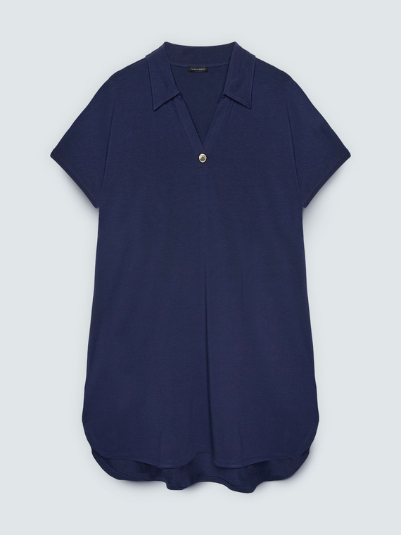 Dress with polo collar and jewel button