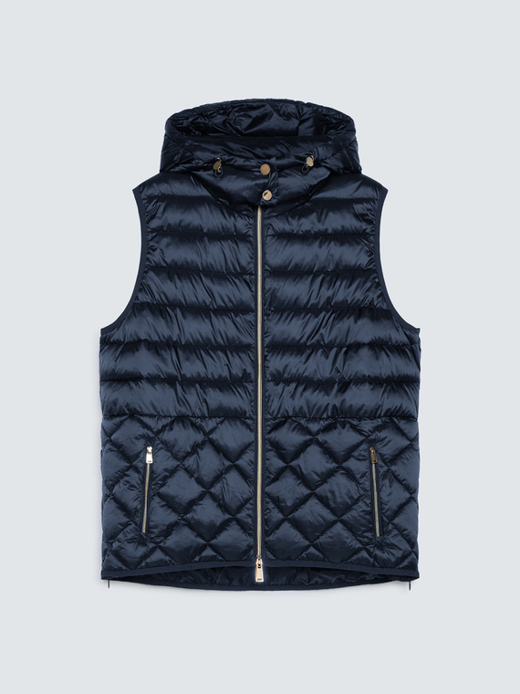 Sleeveless hooded puffer jacket