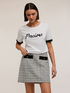 T-shirt en coton avec inscription en perles image number 2