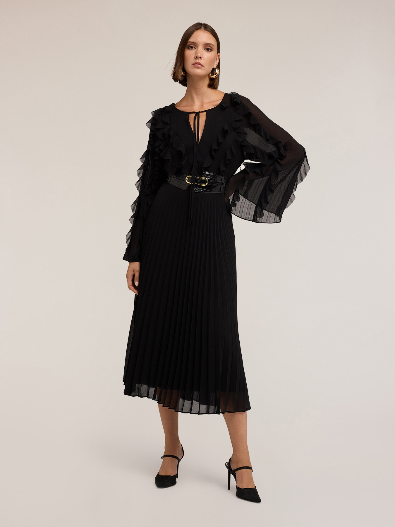 Plissiertes Kleid aus Georgette image number 0