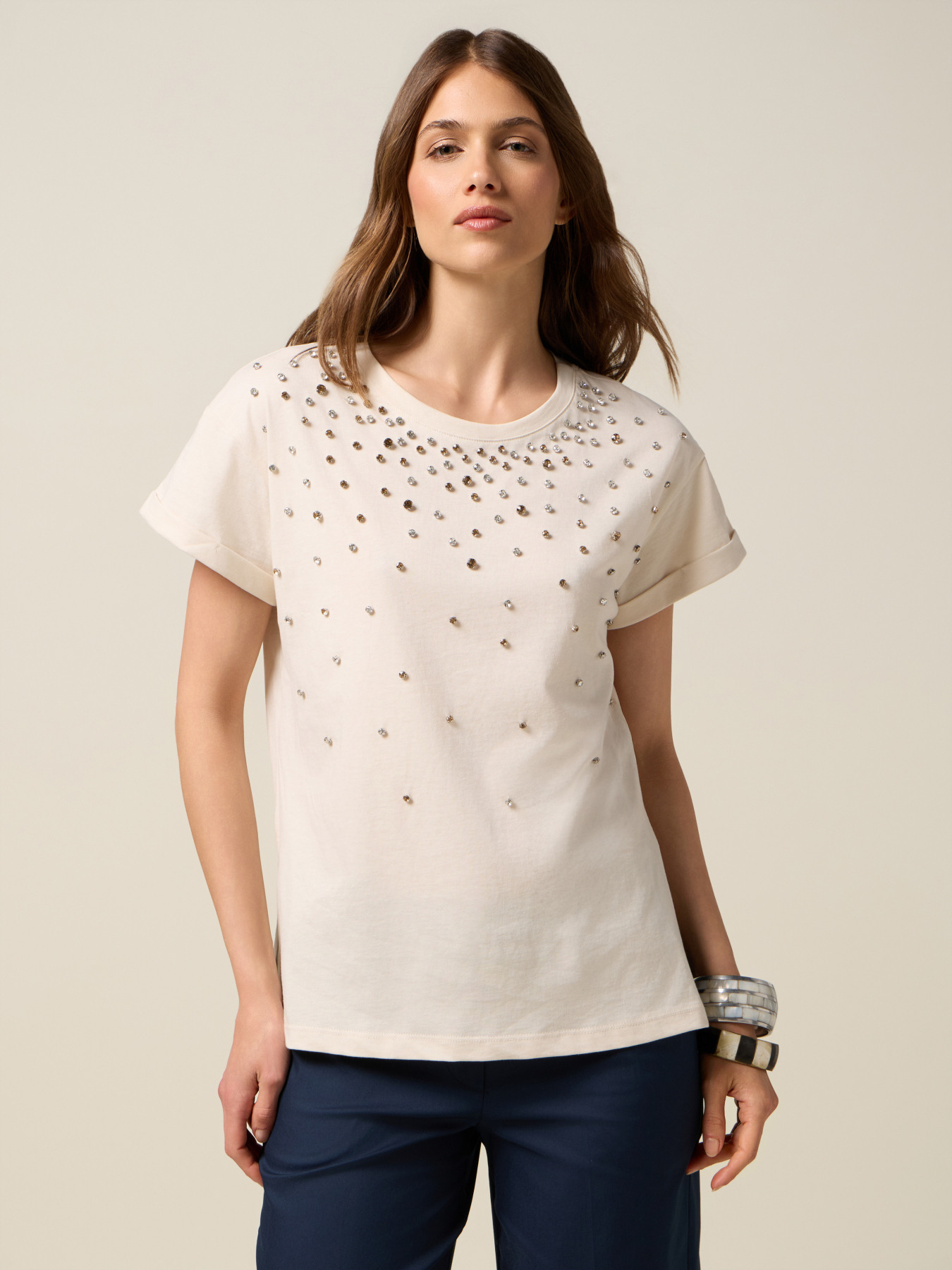 T-Shirt mit Strassstein-Stickerei image number 0