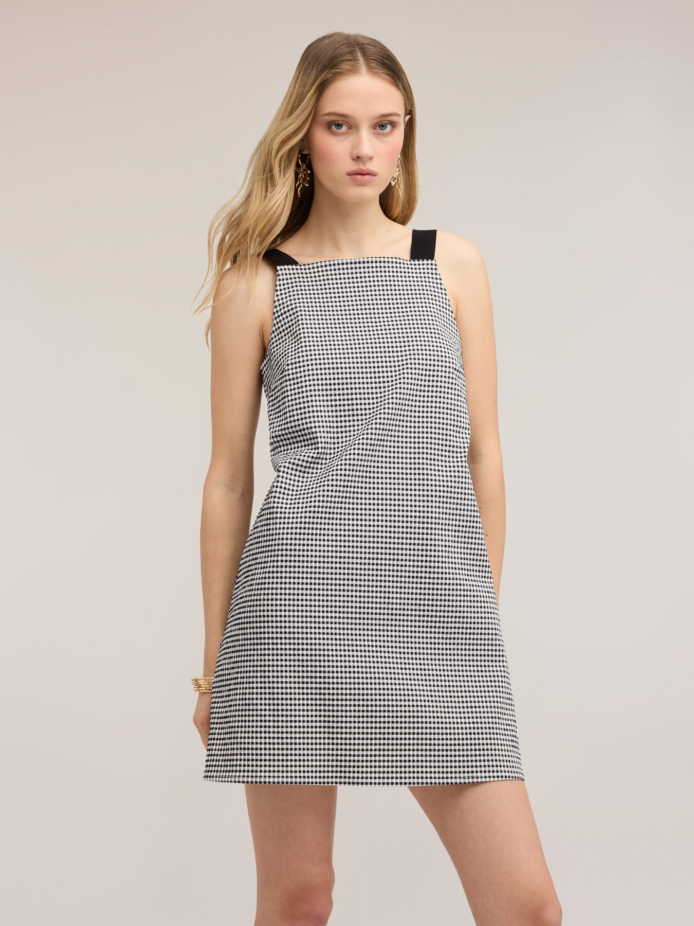 Vestito corto a linea ad A con fantasia vichy image number 2