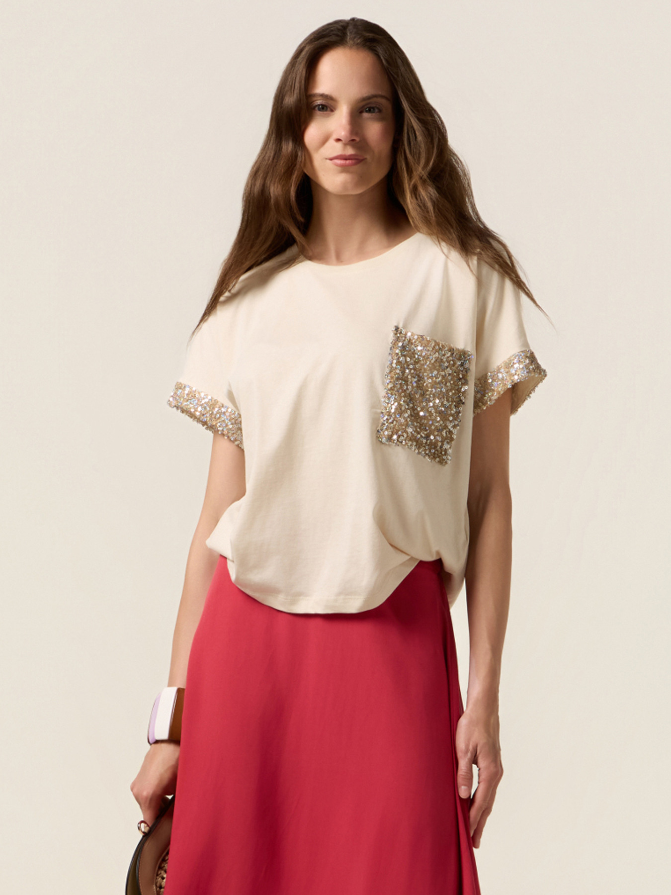 T-Shirt mit Pailletten image number 0