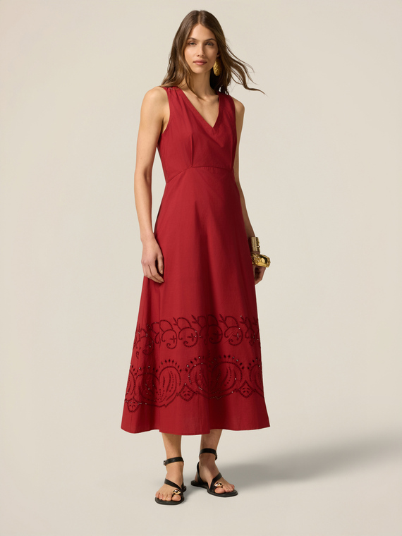 Rochie linie A cu broderie englezească