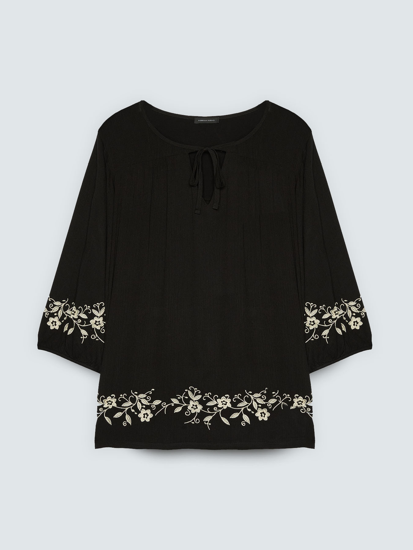 Bluse mit Blumenstickereien image number 4